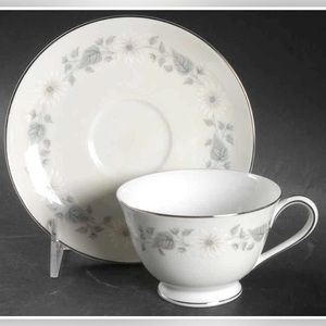 NORITAKE FOOTED CUP & SAUCER - WELLESLEY - MODERN FLORAL - PLATINUM TRIM